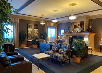 The Glenmore Inn & Convention Centre hotel thumbnail 3