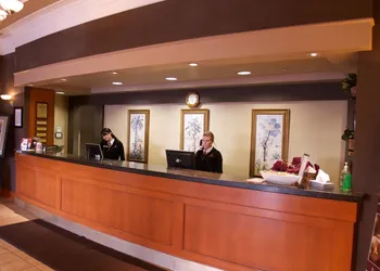 The Glenmore Inn & Convention Centre hotel thumbnail 4
