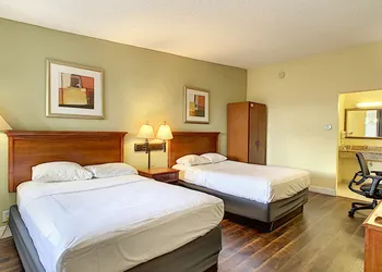 Stayable Orlando hotel thumbnail 4