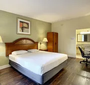 Stayable Orlando hotel detail image 7