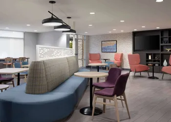 Home2 Suites by Hilton Miramar FT. Lauderdale hotel thumbnail 2