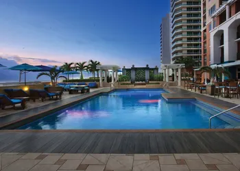 Marriott's BeachPlace Towers hotel thumbnail 3