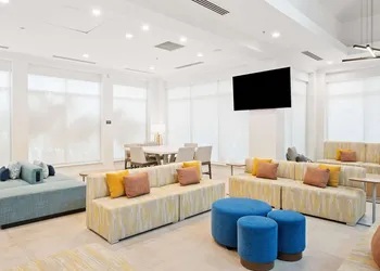 Hilton Garden Inn Fort Lauderdale Airport-Cruise Port hotel thumbnail 4