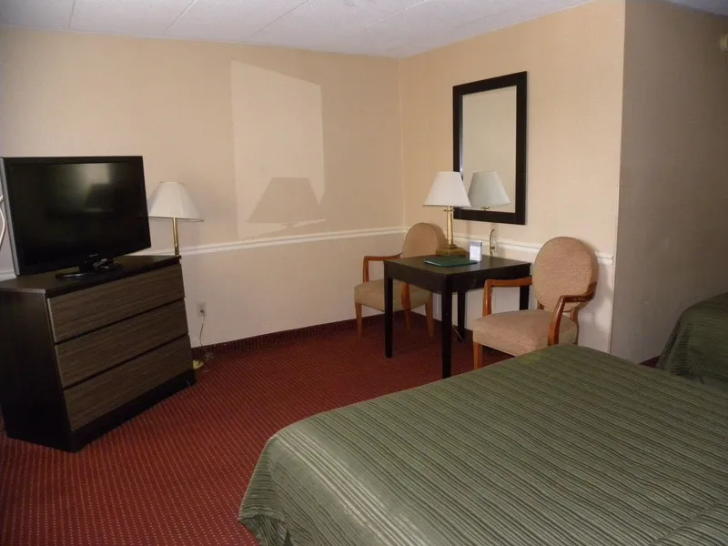 Quality Inn Mt. Vernon hotel detail image 2