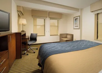 Comfort Inn Downtown DC/Convention Center hotel thumbnail 6