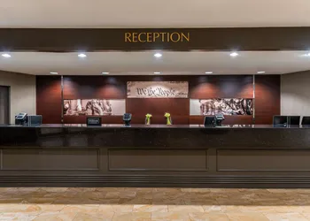 Hilton Alexandria Mark Center hotel thumbnail 8