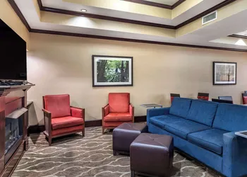 Comfort Suites Shreveport West I-20 hotel thumbnail 4