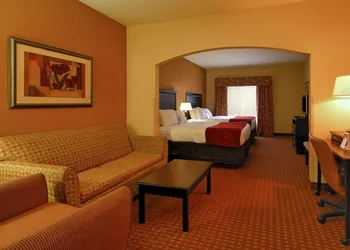 Comfort Suites Shreveport West I-20 hotel thumbnail 7