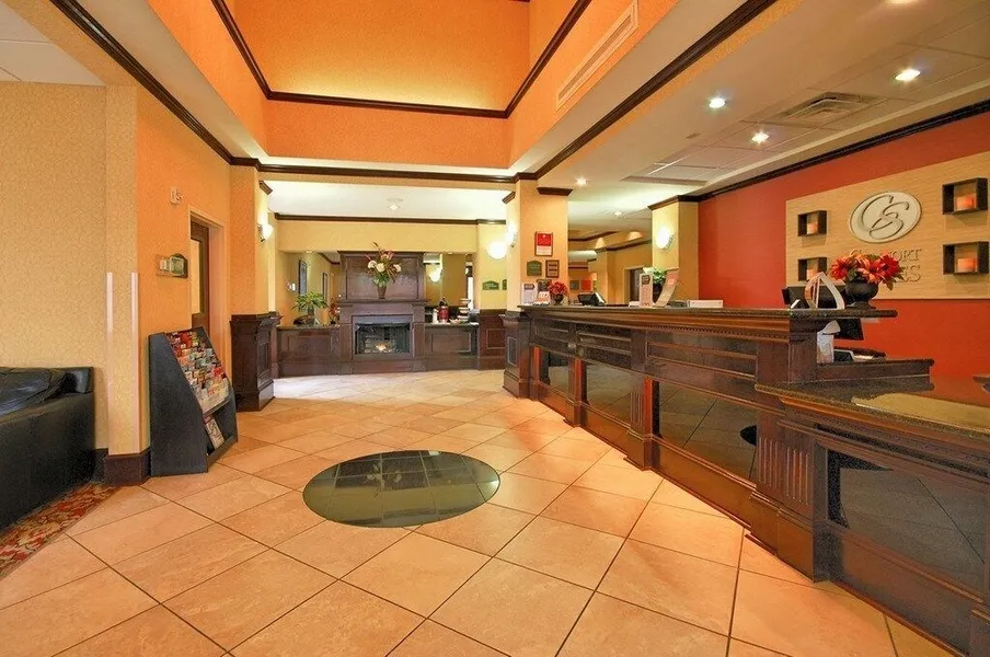 Comfort Suites Shreveport West I-20 hotel detail image 2