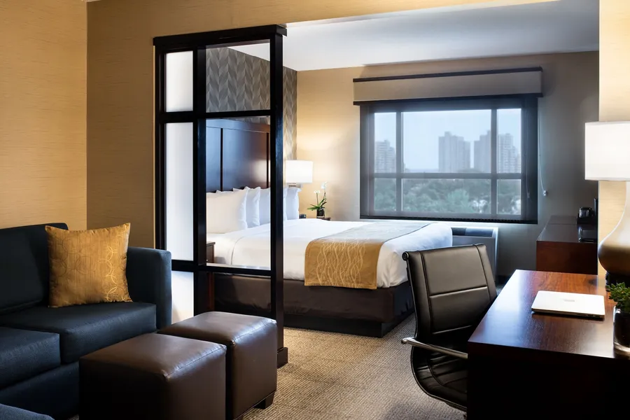 Comfort Inn & Suites Logan International Airport hotel detail image 6