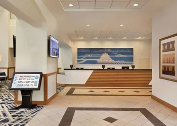 Embassy Suites Boston Logan Airport hotel thumbnail 6