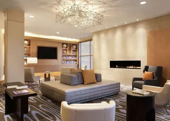 DoubleTree Suites by Hilton Hotel Boston - Cambridge hotel thumbnail 2
