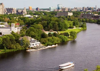 DoubleTree Suites by Hilton Hotel Boston - Cambridge hotel thumbnail 7