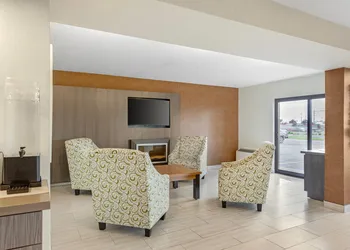 Comfort Inn St. Catharines hotel thumbnail 3