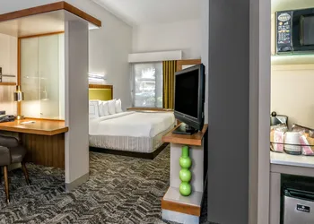 SpringHill Suites by Marriott San Antonio Airport hotel thumbnail 3