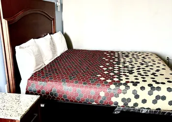 Express Inn & Suites San Antonio Near Sea World Medical Center hotel thumbnail 7