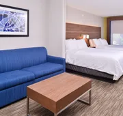 Holiday Inn Express & Suites Selma by IHG hotel detail image 3
