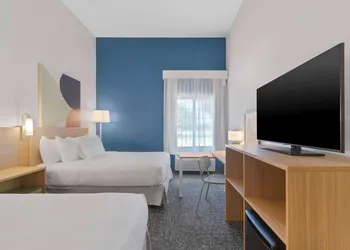 Spark by Hilton San Antonio Dominion hotel thumbnail 5
