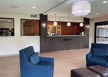 Comfort Suites San Antonio SeaWorld - Lackland AFB hotel thumbnail 2