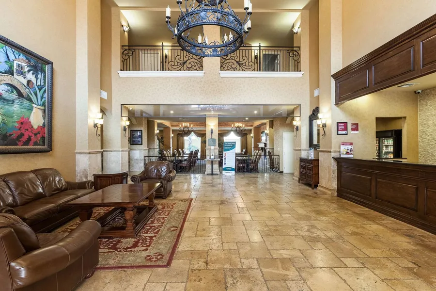 Comfort Suites Alamo - Riverwalk hotel detail image 2