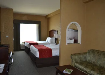 Comfort Suites Alamo - Riverwalk hotel thumbnail 7
