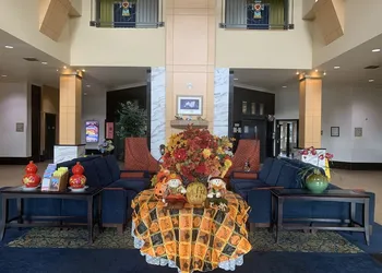 Comfort Suites Airport Tukwila Seattle hotel thumbnail 3