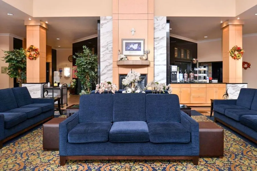 Comfort Suites Airport Tukwila Seattle hotel detail image 6