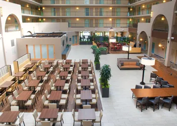 Embassy Suites by Hilton Seattle North Lynnwood hotel thumbnail 7