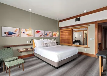 Willows Lodge hotel thumbnail 5