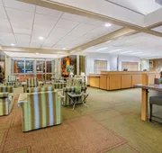 La Quinta Inn & Suites by Wyndham Seattle Sea-Tac Airport hotel detail image 3