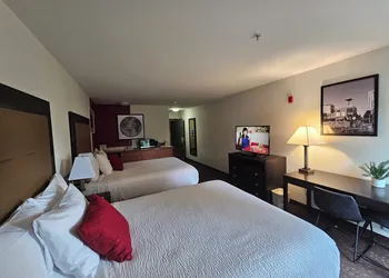 Ramada by Wyndham SeaTac Airport hotel thumbnail 6