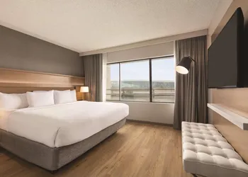 Radisson Hotel Seattle Airport hotel thumbnail 7