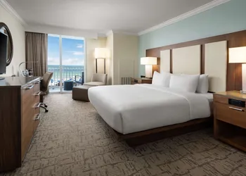 Hilton Clearwater Beach Resort & Spa hotel thumbnail 7