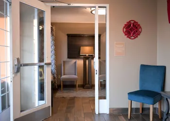 Sonesta Simply Suites Clearwater St. Petersburg hotel thumbnail 2