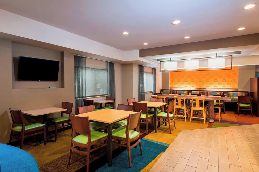 Fairfield Inn & Suites by Marriott St Petersburg Clearwater hotel detail image 2