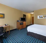 Fairfield Inn & Suites by Marriott St Petersburg Clearwater hotel detail image 3