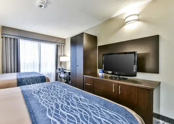 Comfort Hotel Airport North hotel thumbnail 2