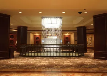 The Yorkville Royal Sonesta Hotel Toronto hotel thumbnail 4