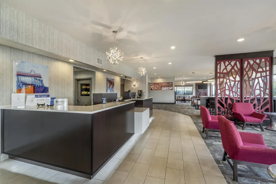 Best Western Plus Castlerock Inn & Suites hotel detail image 2