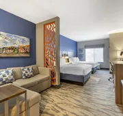 Best Western Plus Castlerock Inn & Suites hotel detail image 7