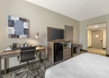 Best Western Plus Castlerock Inn & Suites hotel thumbnail 8
