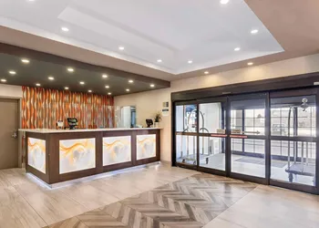 Best Western Plus Executive Inn hotel thumbnail 5