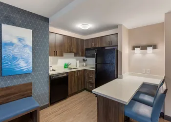 Executive Residency by Best Western Toronto-Mississauga hotel thumbnail 5