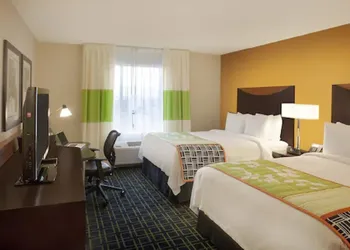 Fairfield Inn & Suites by Marriott Toronto Mississauga hotel thumbnail 5