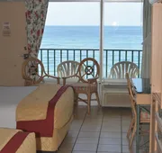 Days Inn by Wyndham Panama City Beach/Beachfront Resort hotel detail image 7