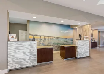 La Quinta Inn & Suites by Wyndham Panama City hotel thumbnail 2