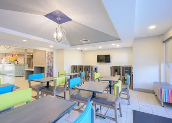 CANDLEWOOD SUITES PANAMA CITY BEACH SOUTHEAST by IHG hotel thumbnail 4