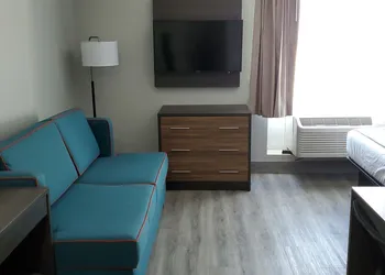 CANDLEWOOD SUITES PANAMA CITY BEACH SOUTHEAST by IHG hotel thumbnail 5