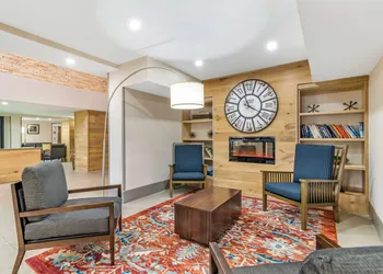 Country Inn & Suites by Radisson, Atlanta Airport South, GA hotel thumbnail 2