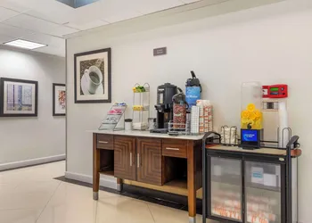 Comfort Inn Alpharetta - Atlanta North hotel thumbnail 8